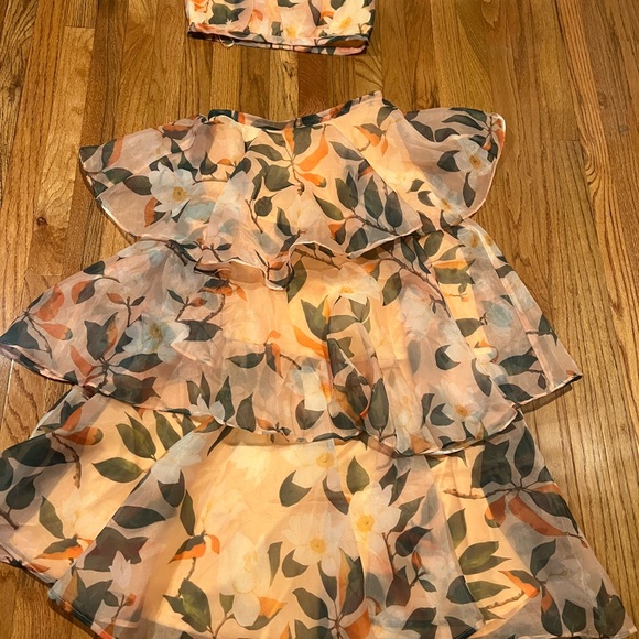 Flower Garden Crop top set new size medium - Picture 9 of 11